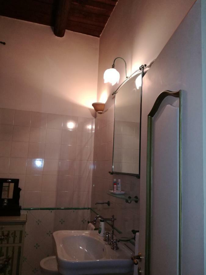 살레르노 In Via Roma B&B 외부 사진